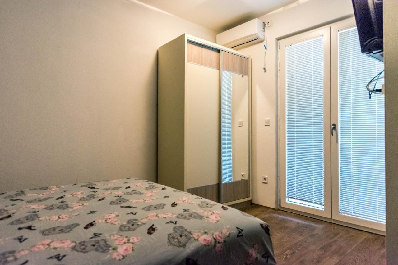 Apartments Elena Будва Экстерьер фото