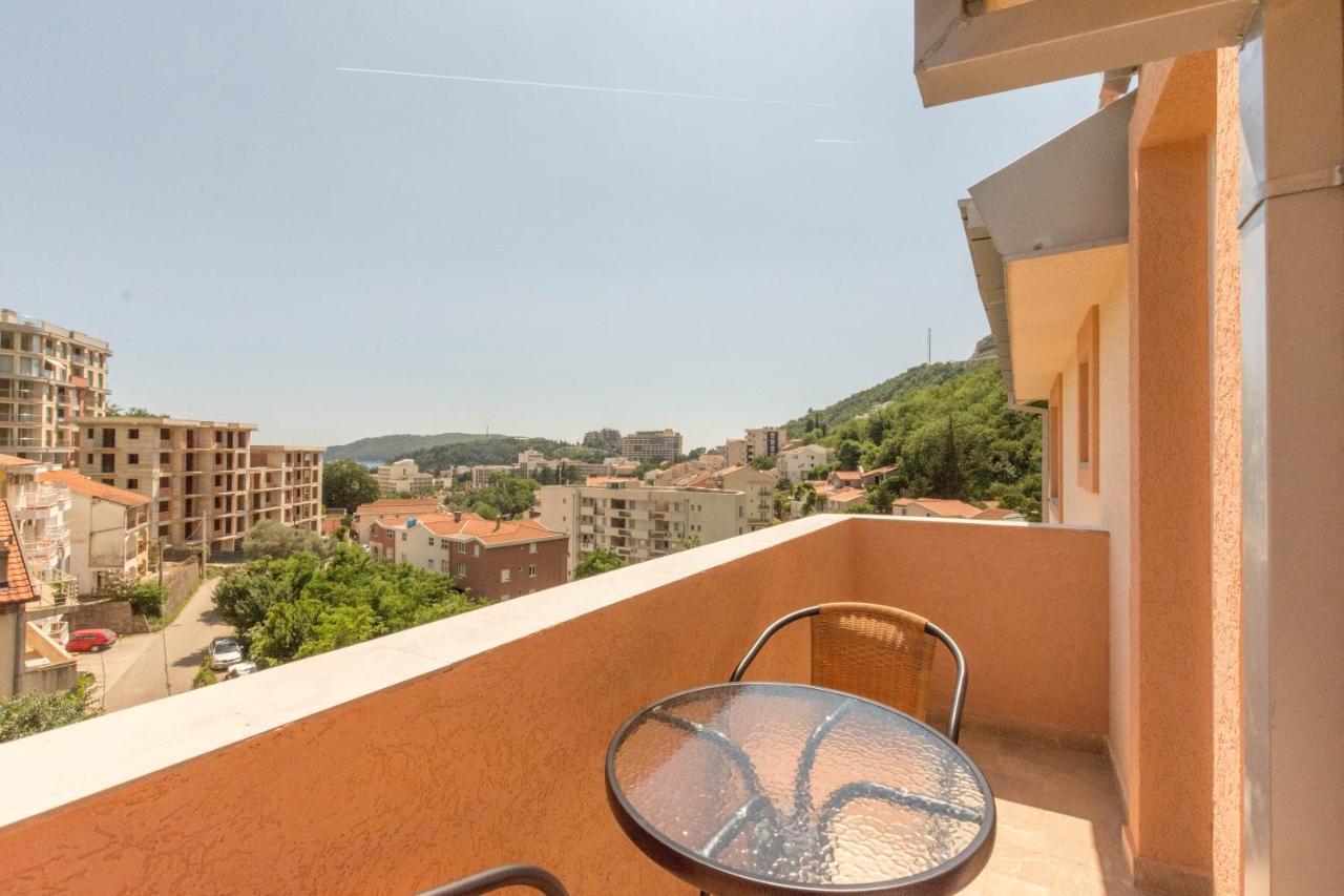 Apartments Elena Будва Экстерьер фото