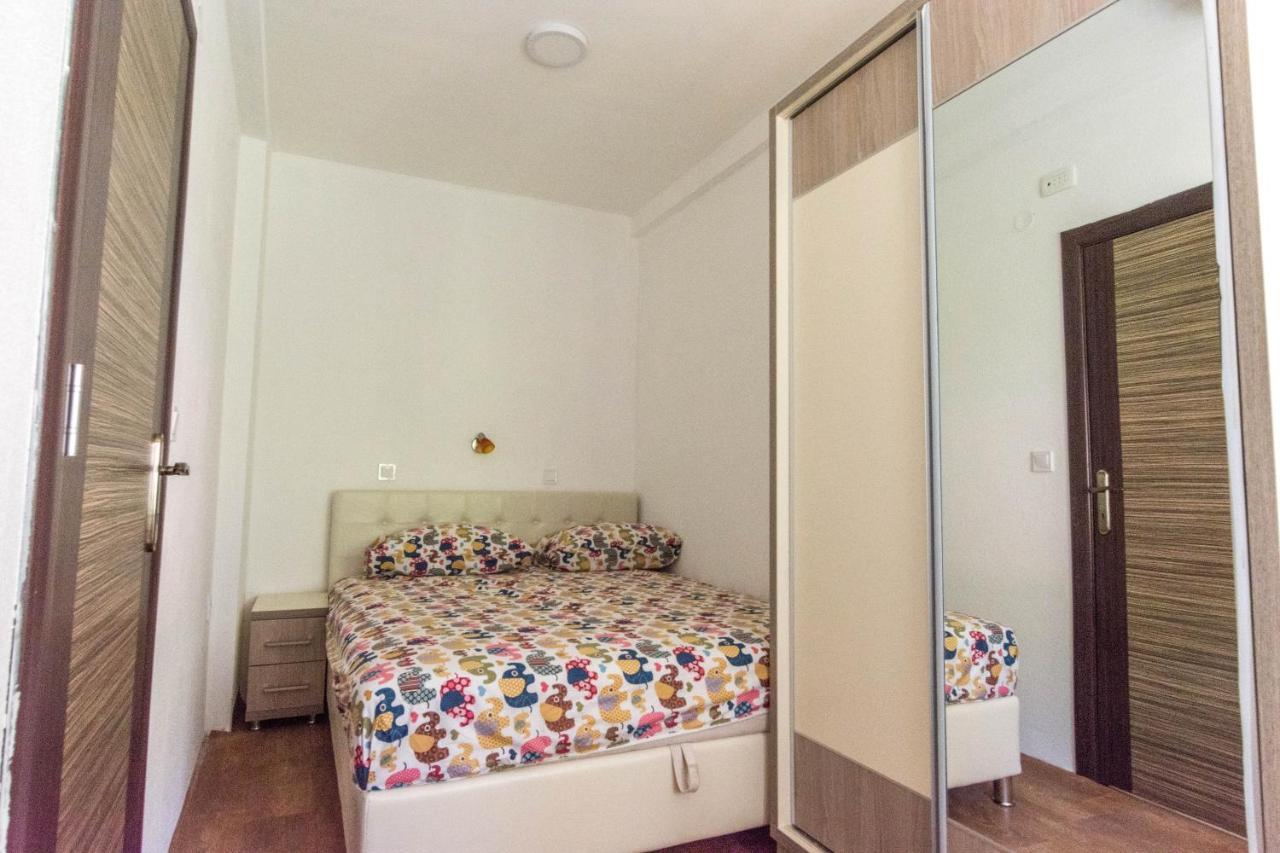 Apartments Elena Будва Экстерьер фото